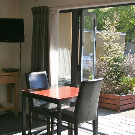 Sherborne Motor Lodge Christchurch Exterior foto